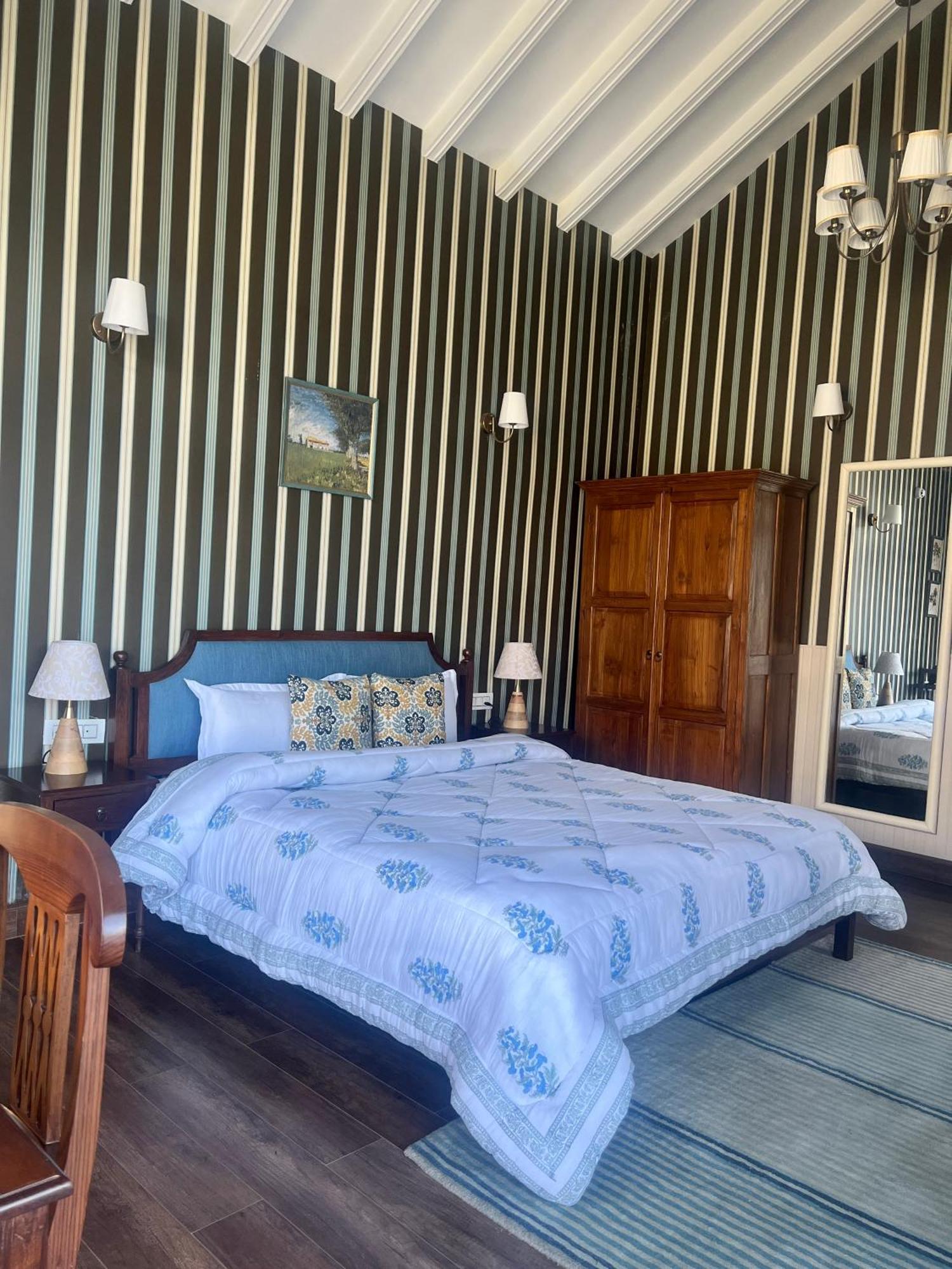 Faraway Cottages, Auli Joshīmath Екстериор снимка