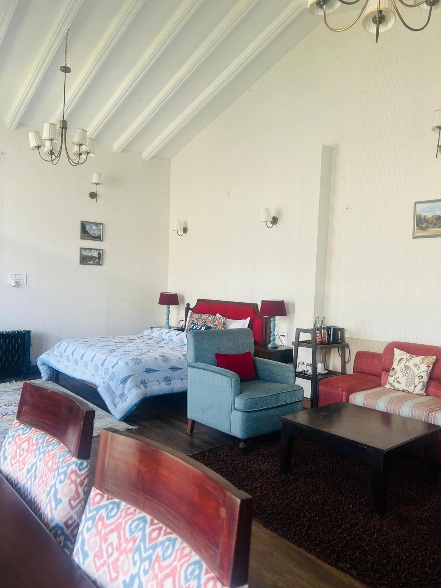 Faraway Cottages, Auli Joshīmath Екстериор снимка