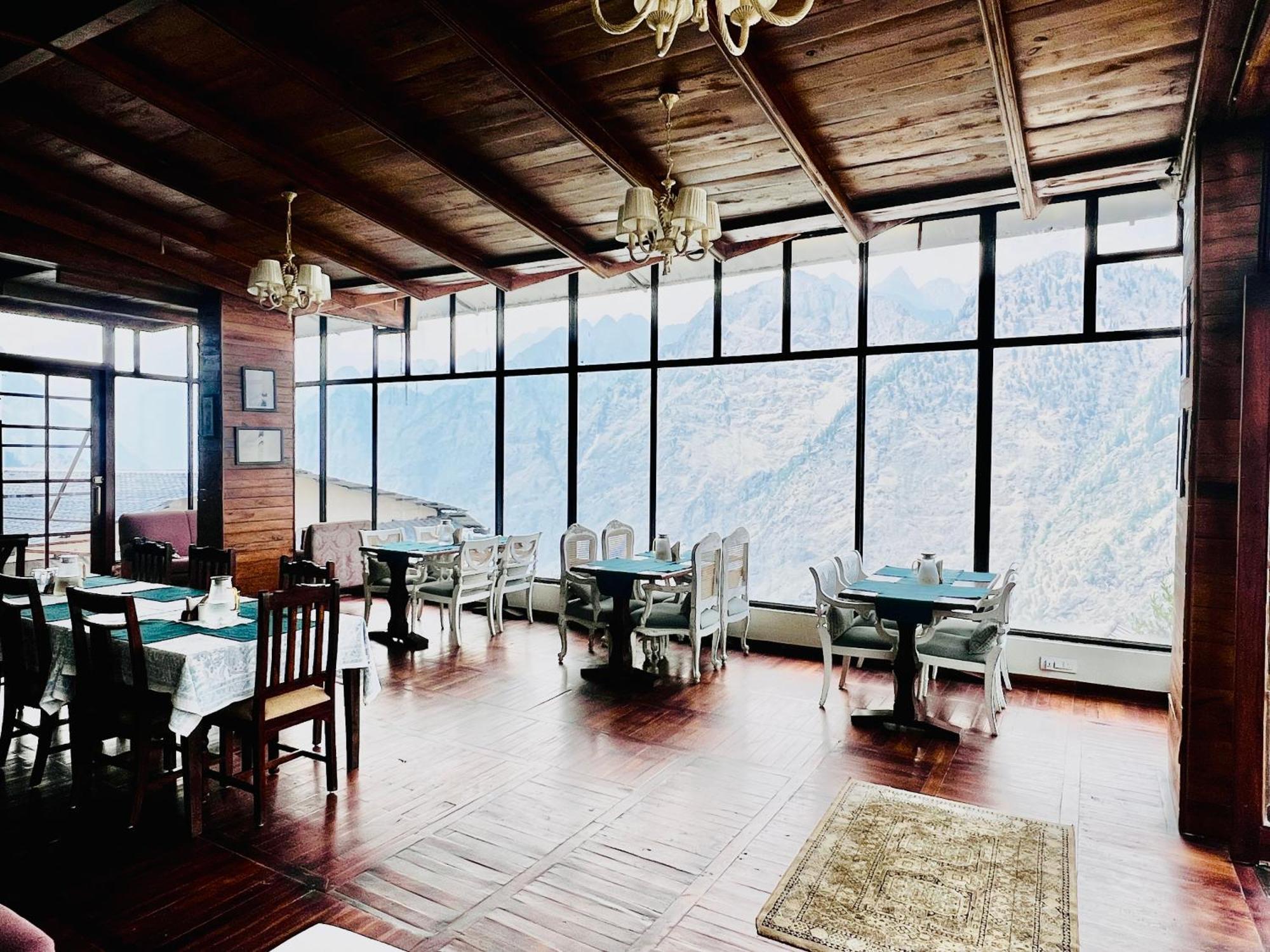 Faraway Cottages, Auli Joshīmath Екстериор снимка