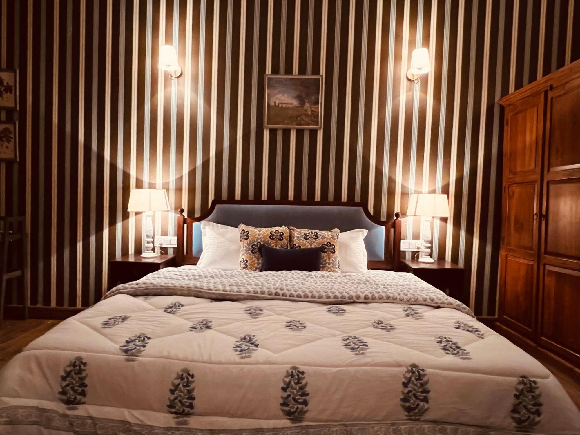 Faraway Cottages, Auli Joshīmath Стая снимка